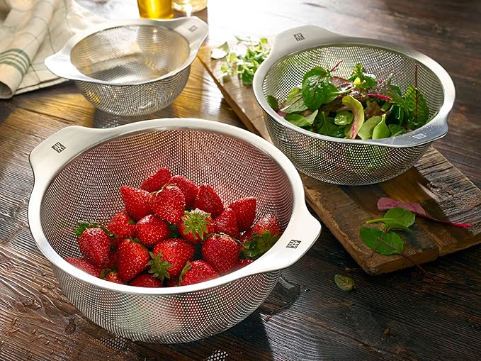 Zwilling - J.A Henckels Strainer