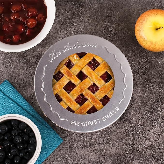 Mrs. Anderson's Baking Individual Pie Crust Protector Shields, Set Of 4, For Mini Pies And Pot Pies, Fits Up To 5-Inch Pie Plates, Prevents Over-Browning And Spills