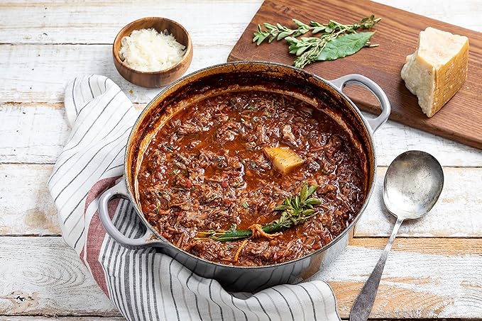 Le Creuset Enameled Cast Iron Signature Round Dutch Oven, 2 qt., Oyster