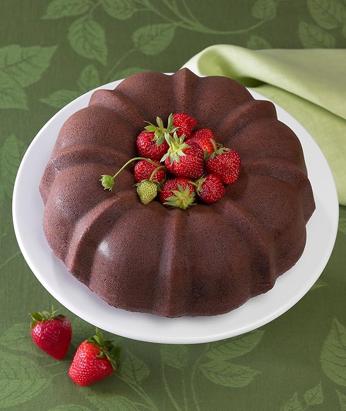 Nordic Ware ProForm Bundt, 12 Cup, Gray